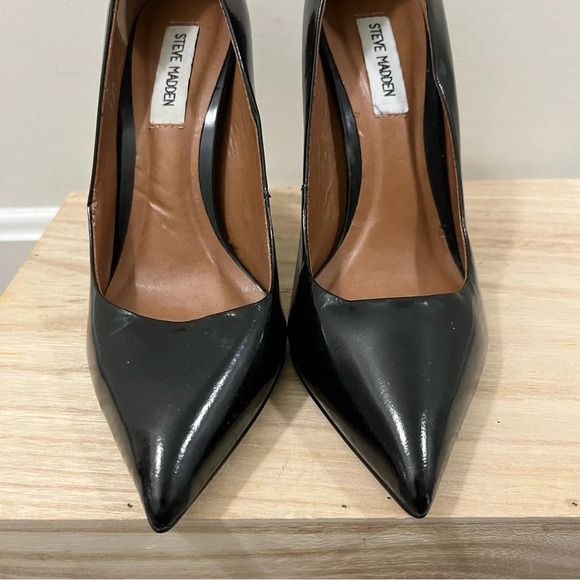 Steve Madden Black Proto Patent Leather Pointed Toe Stiletto Pump Heels 9 - Picture 5 of 5